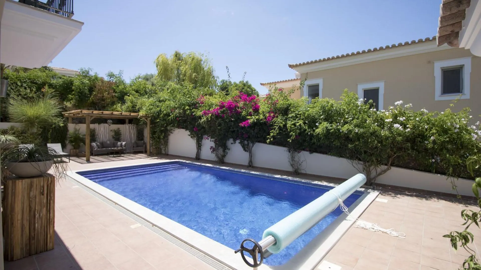 Villa Esmeralda Almancil