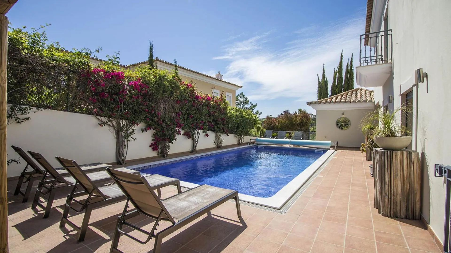 Villa Esmeralda Almancil